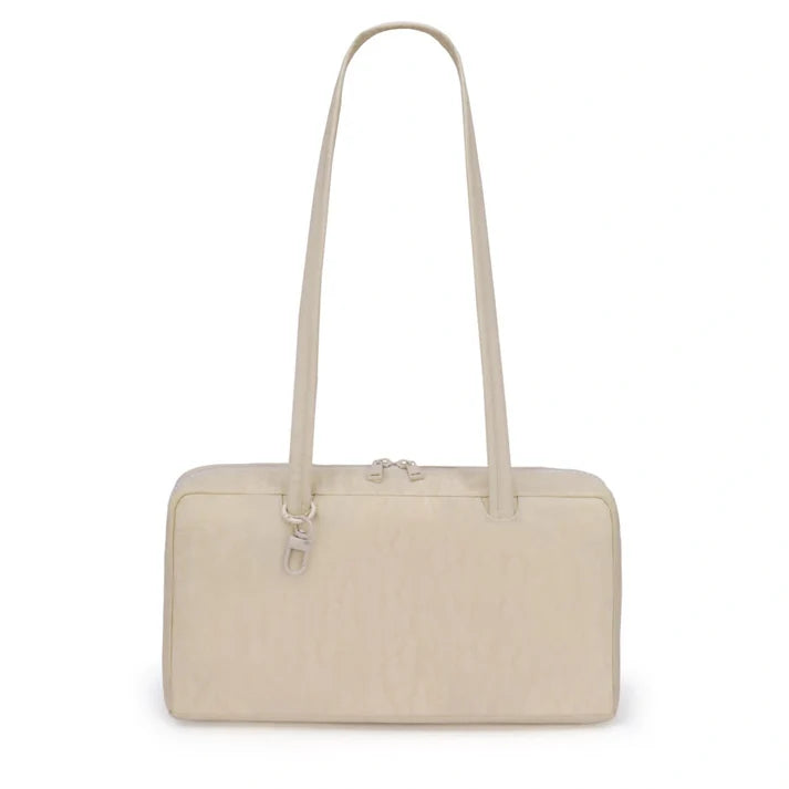 Bowly — The Roomiest Bowler Bag