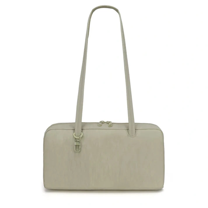 Bowly — The Roomiest Bowler Bag